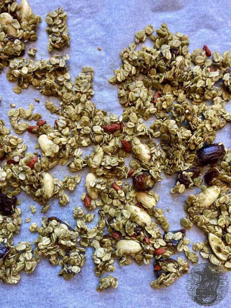 Granola with Matcha and Dates